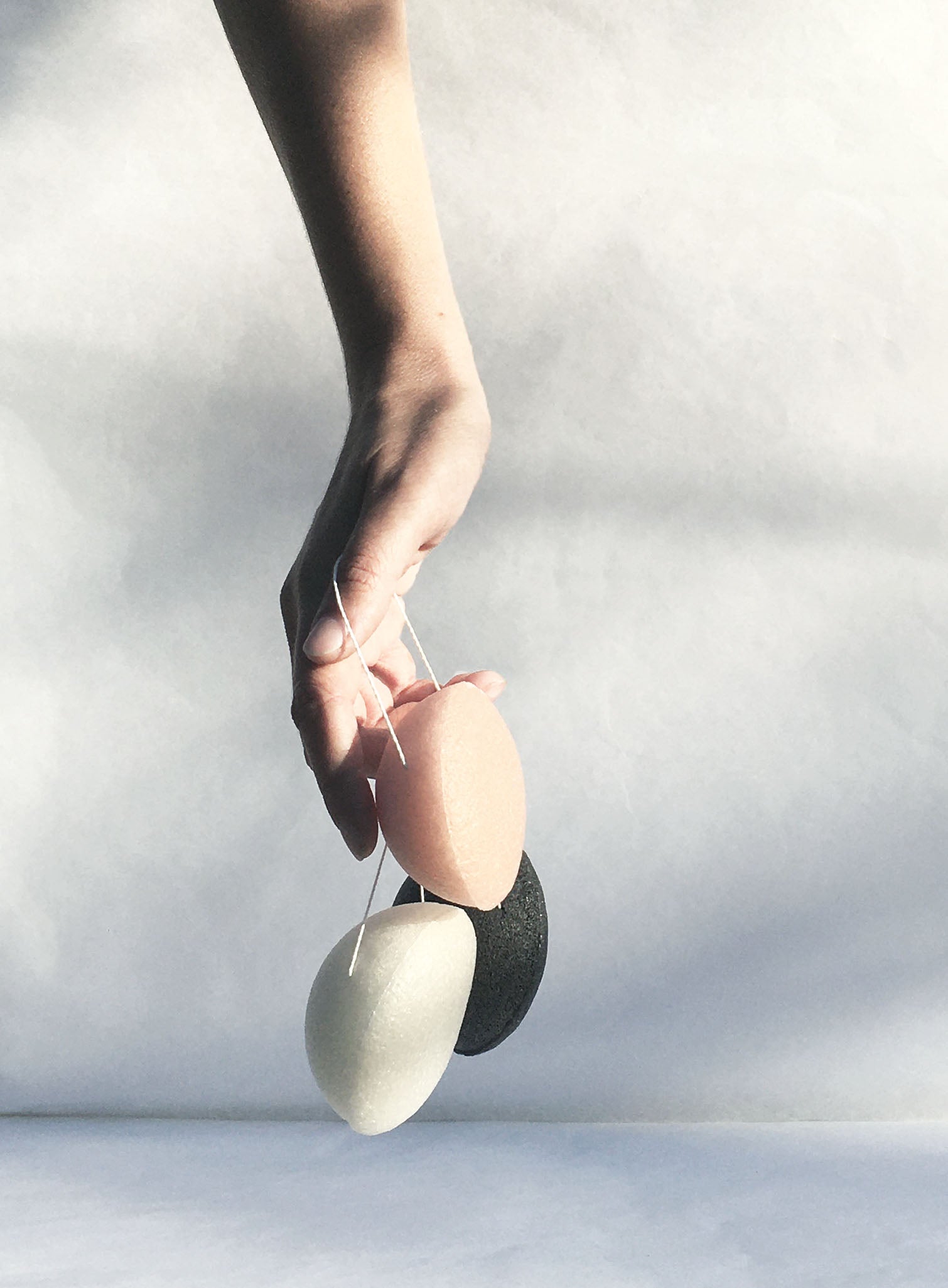Konjac Sponge in Pink Clay