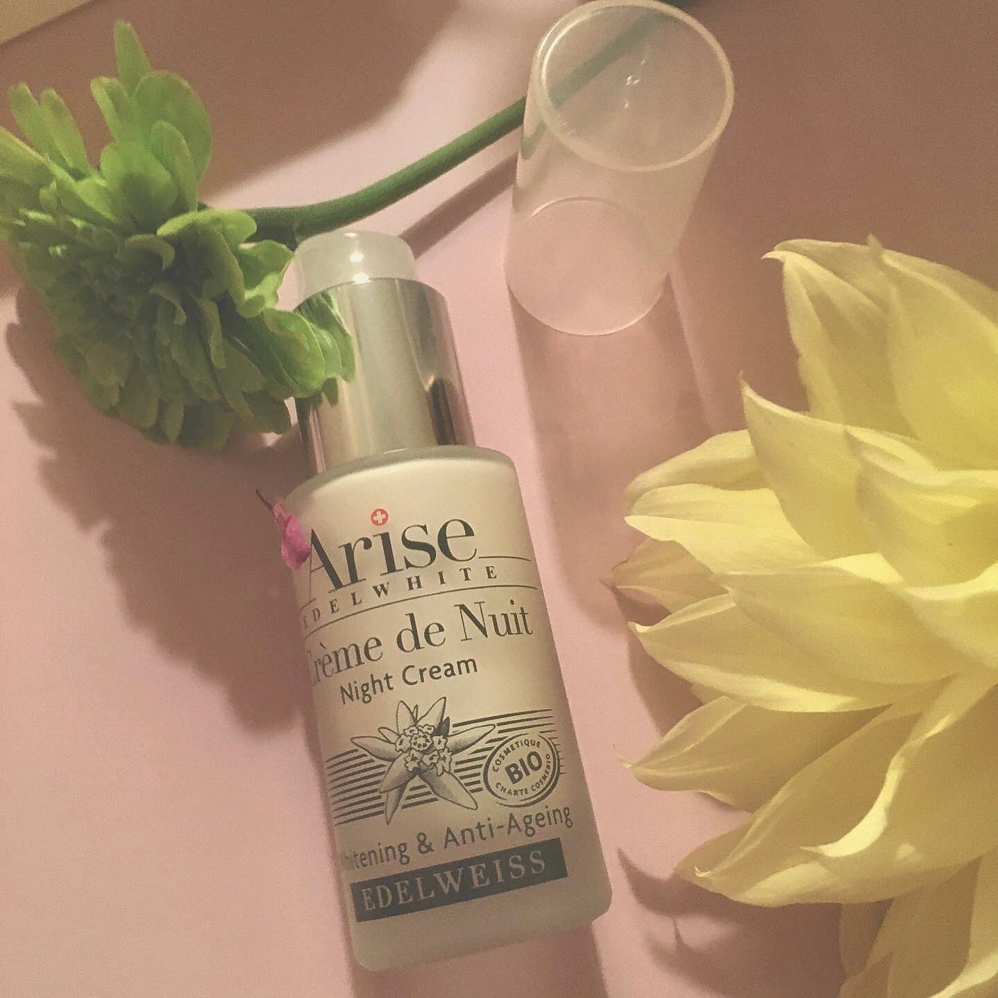 Crème de Nuit Brightening Cream
