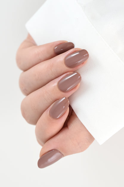 Nail Lacquer in Cafe