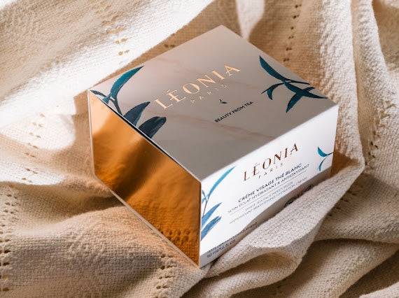 Lightweight White Tea Cream CRÈME LÉGÈRE THÉ BLANC