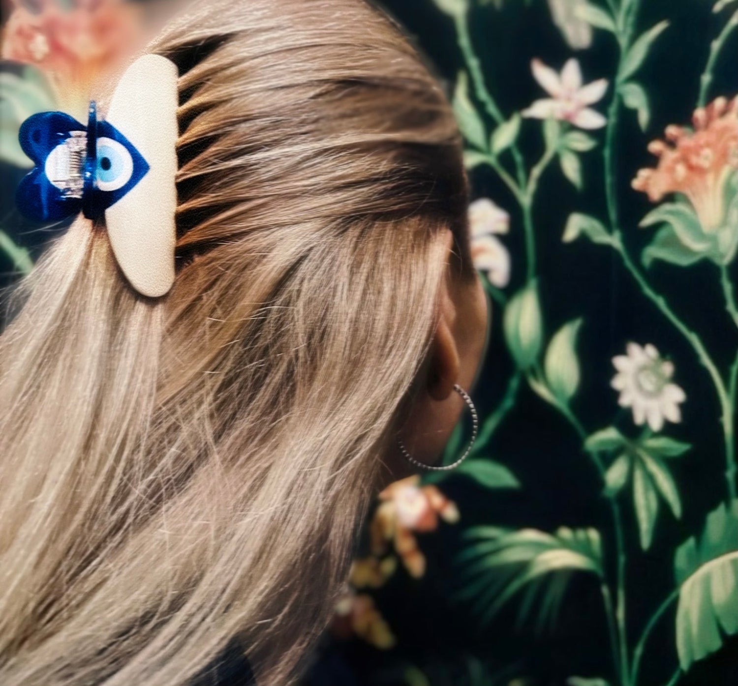 Angel Eye Hair Clip