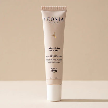 Lightweight White Tea Cream CRÈME LÉGÈRE THÉ BLANC Tube