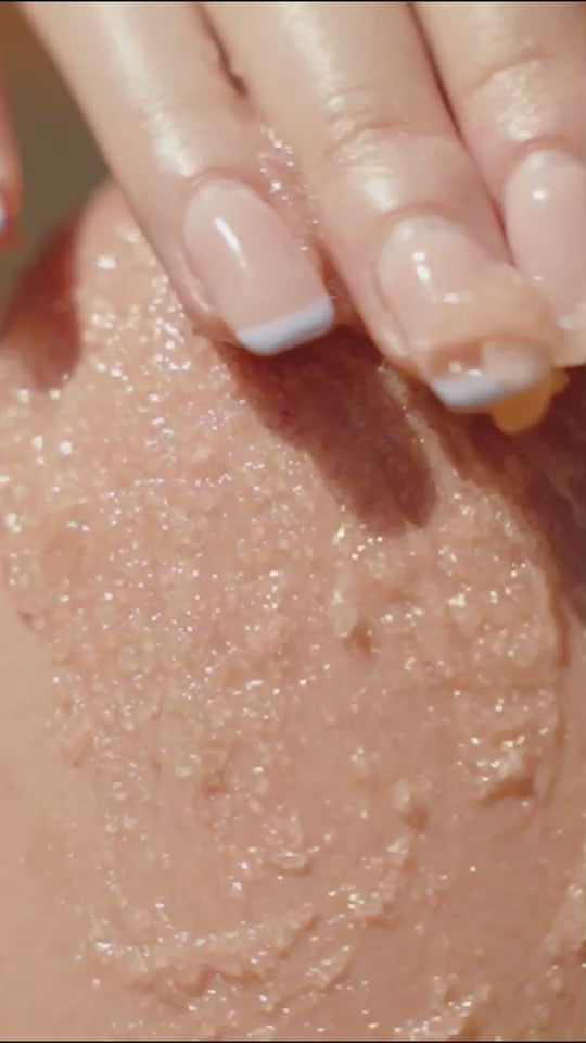 Milky White Tea Scrub    GOMMAGE THÉ BLANC LACTÉ