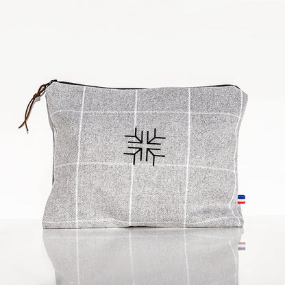 Snö Eternelle Signature Cosmetic Bag